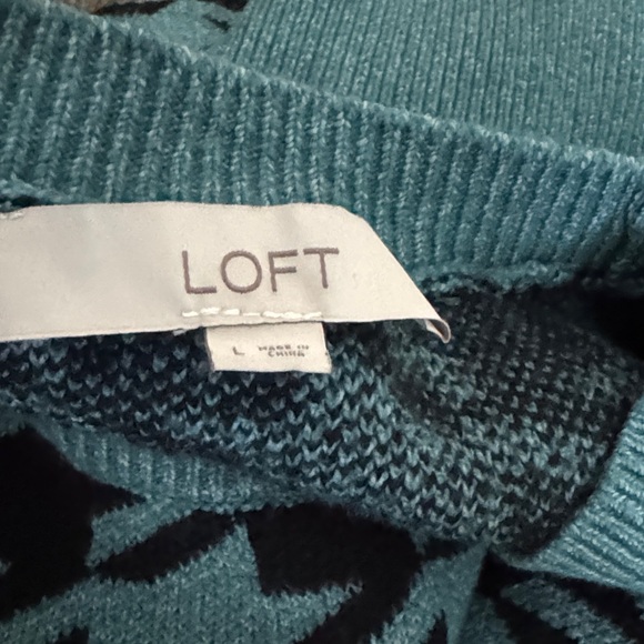 LOFT Houndstooth Sweater - Picture 2 of 5